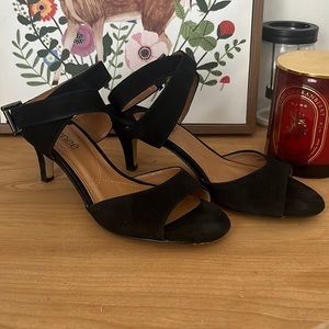 J.Reneé Soncino Black Suede Ankle Strap Sandal